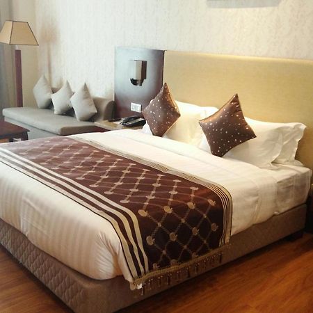 Clarion Inn Jaipur Kukas Rum bild