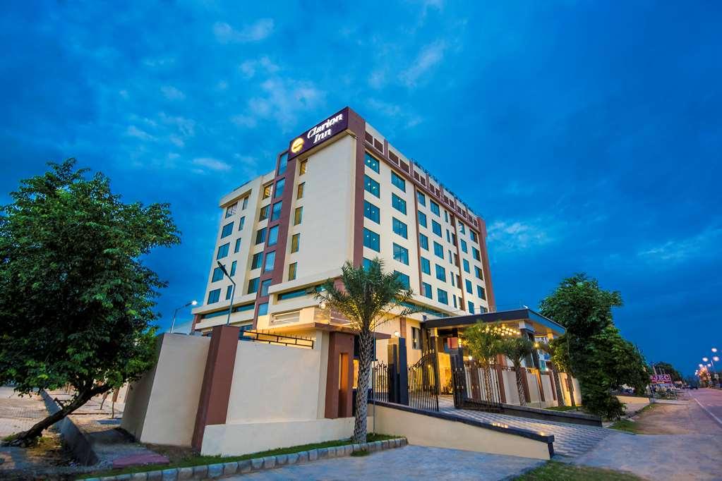 Clarion Inn Jaipur Kukas Exteriör bild