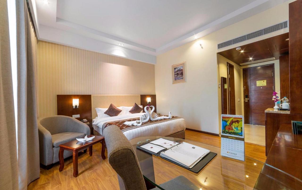 Clarion Inn Jaipur Kukas Exteriör bild