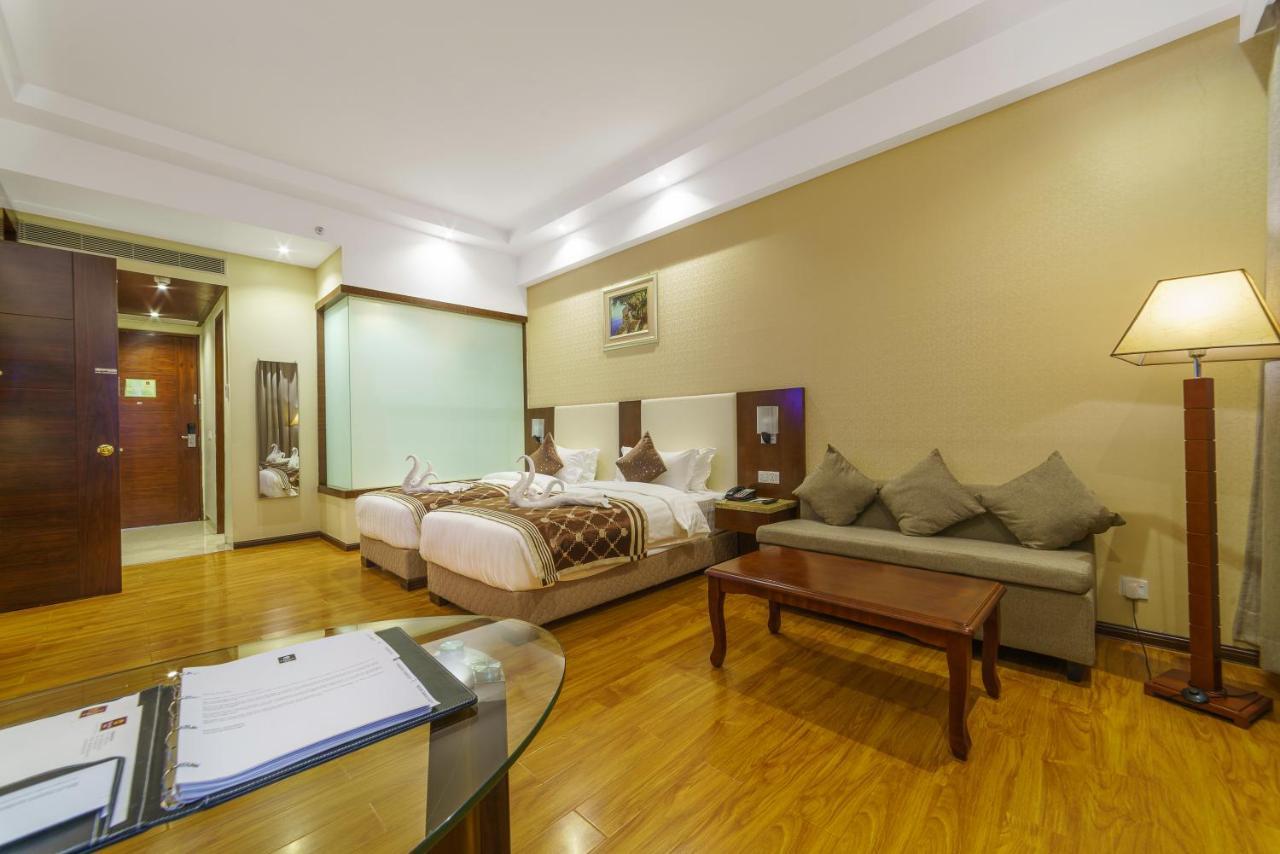 Clarion Inn Jaipur Kukas Exteriör bild