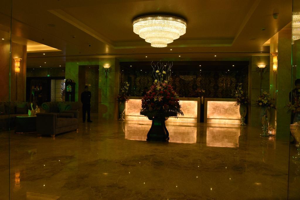 Clarion Inn Jaipur Kukas Exteriör bild