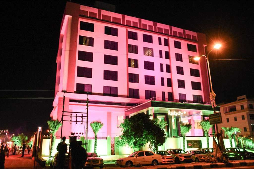 Clarion Inn Jaipur Kukas Exteriör bild
